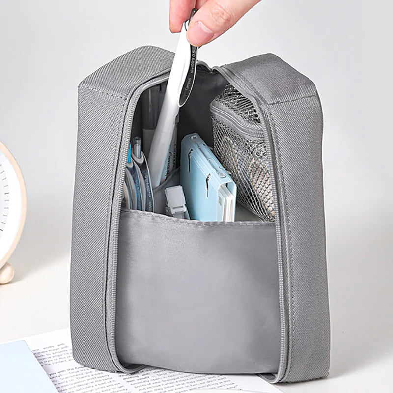 STANDING PENCIL CASE