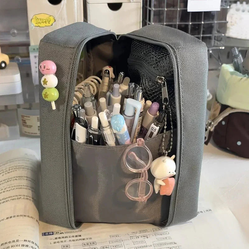 STANDING PENCIL CASE